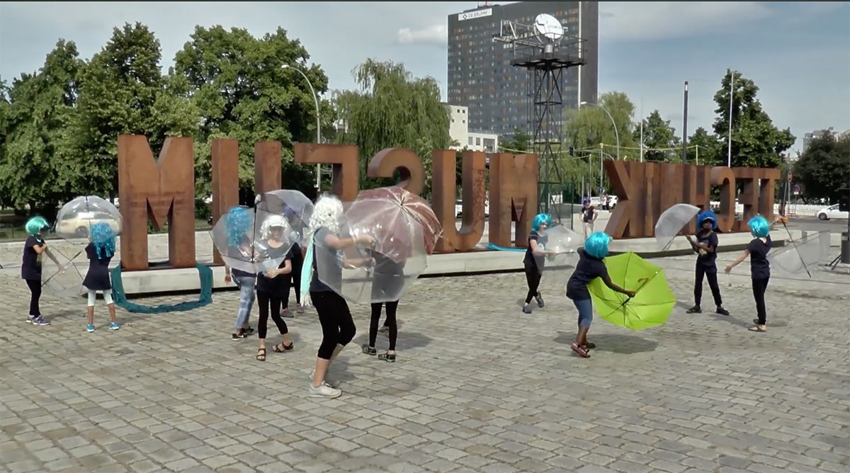 Projekt Liquid Water Dances Berlin von Heike Kuhlmann